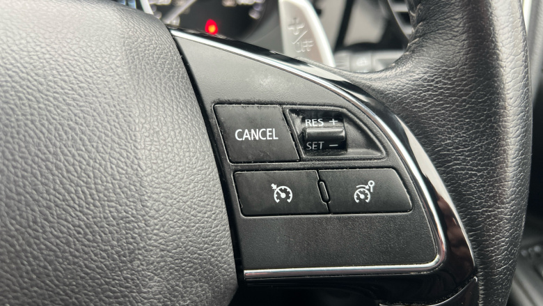 Mitsubishi Outlander 2.0 Exceed 5dr CVT Petrol Estate